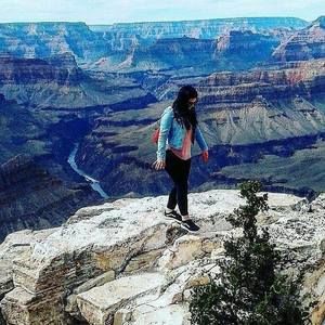 Meet your Posher, Leanne